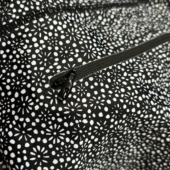 Lululemon Long Sleeve Swim Top - Picture 9 of 9